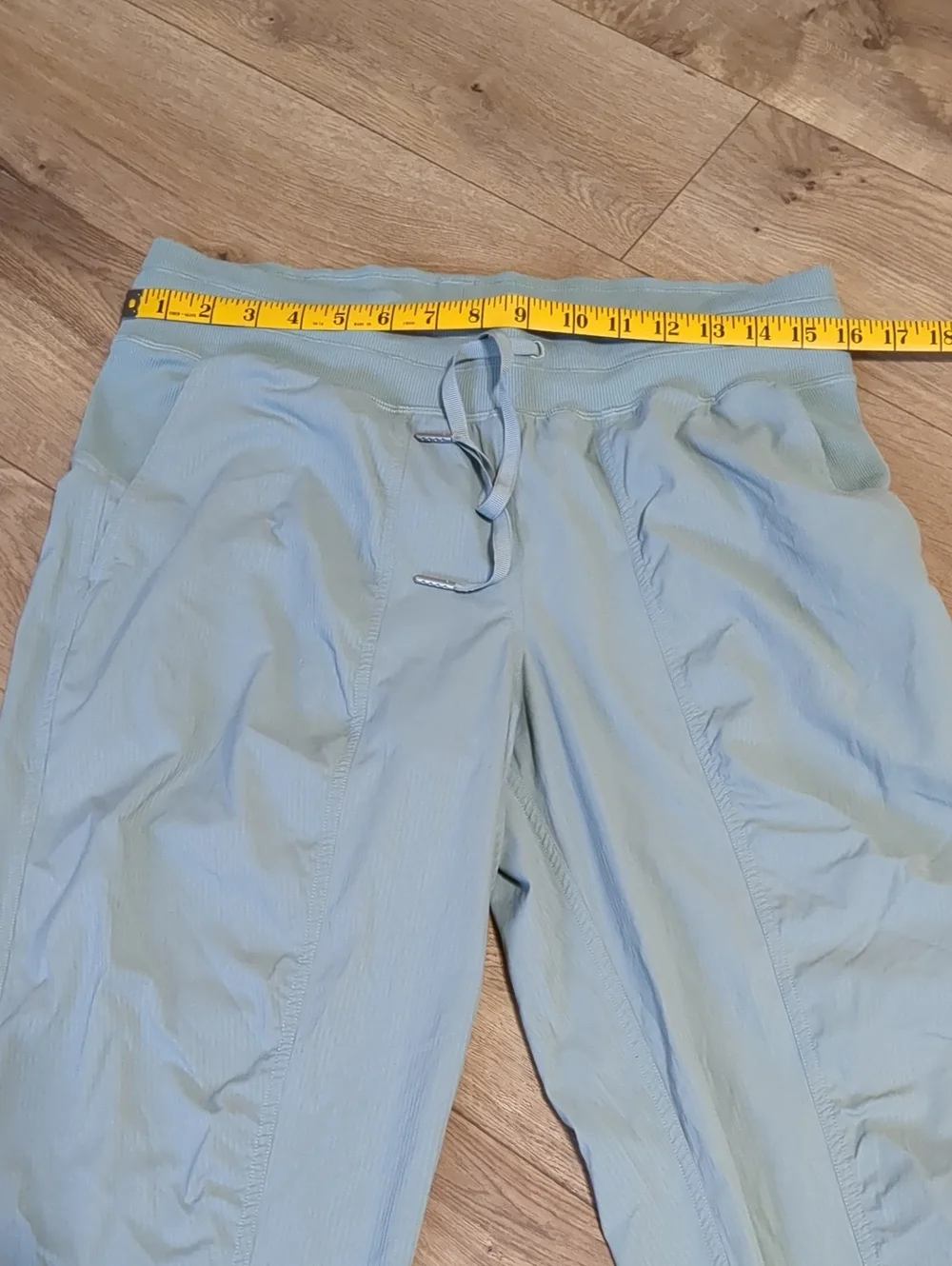 LULULEMON Dance Studio Mid-Rise Jogger Light Green Women's Size 10 - Picture 5 of 11